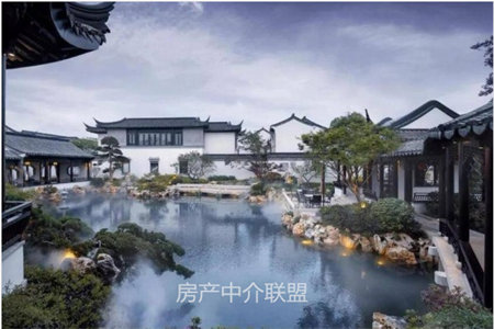 龙都东苑精装修3室2厅2卫129㎡带车库